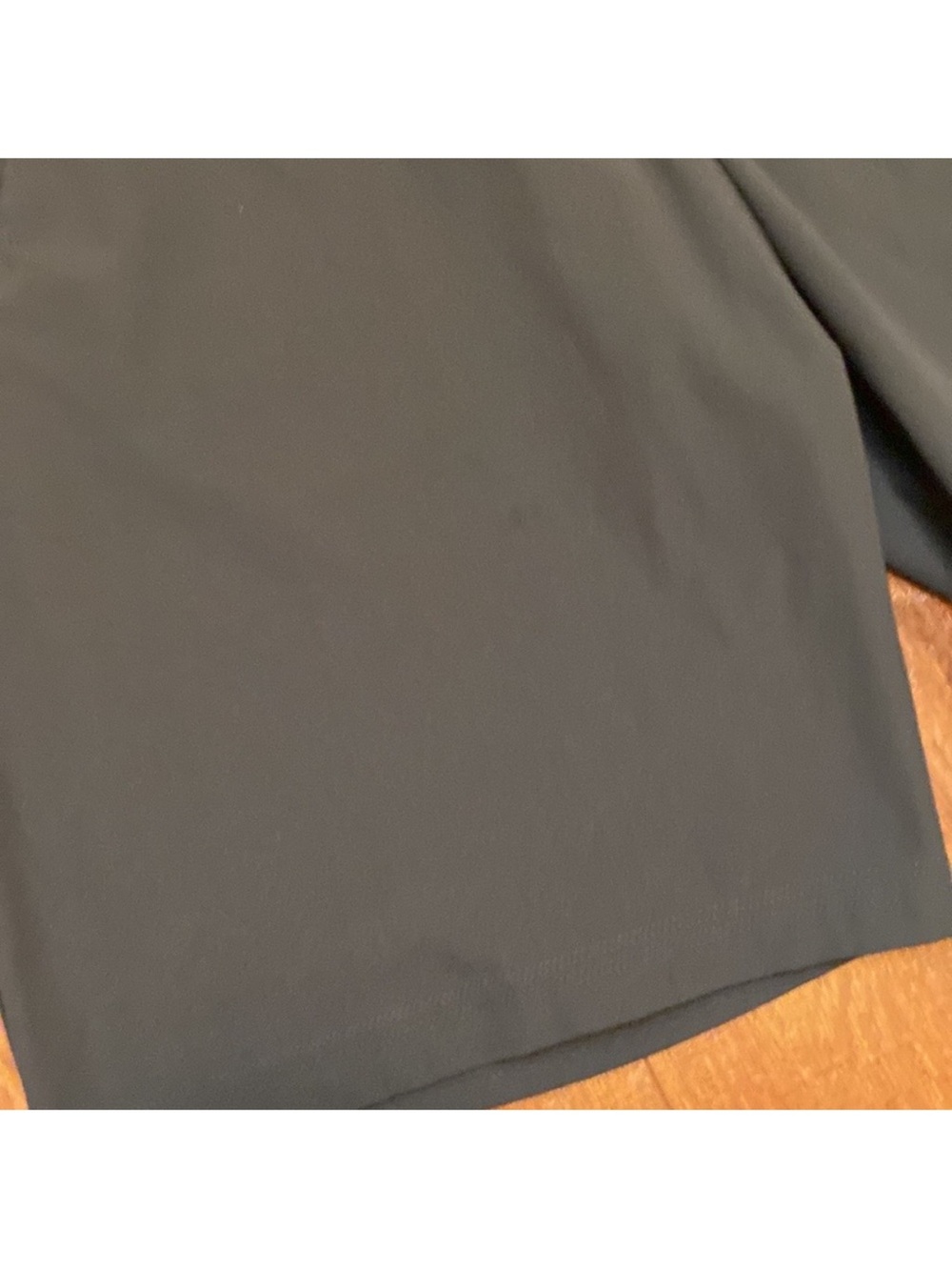 Lululemon Men's Commission Shorts - Picture 9 of 9